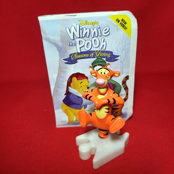 McDonalds Happy Meal Toy Tigger Disneys Winnie the Pooh Seasons of Giving Figuri - Picture 2 of 14